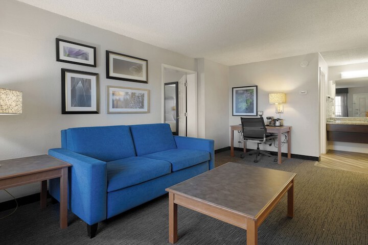 Room 19 of 54