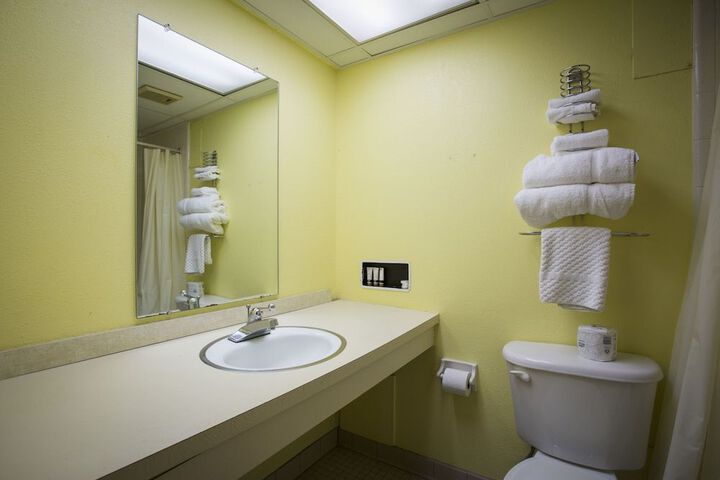 Gulf Towers Resort Motel