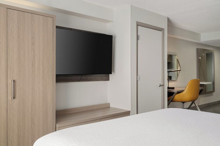 Holiday Inn Express Hotel & Suites Richmond-Brandermill by IHG