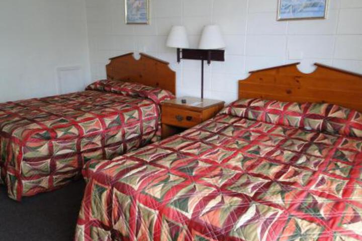 Sea Gypsy Inn Oceanfront