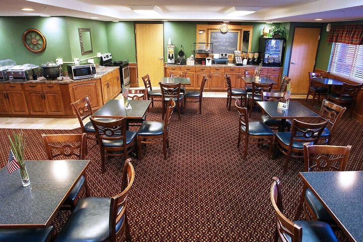 AmericInn by Wyndham McAlester