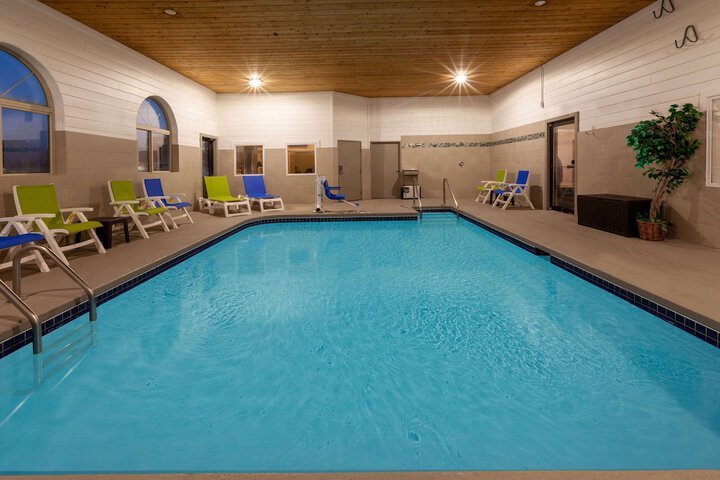 Pool 3 of 34