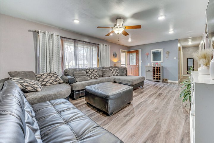 Newly Remodeled Home in Storm Lake w / Private Yard