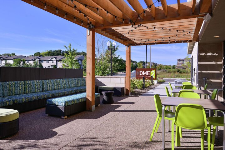 Terrace/Patio 46 of 47