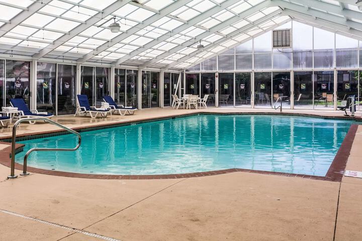 Pool 5 of 42