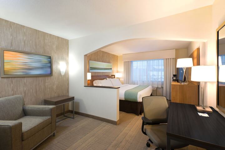 Room 26 of 62