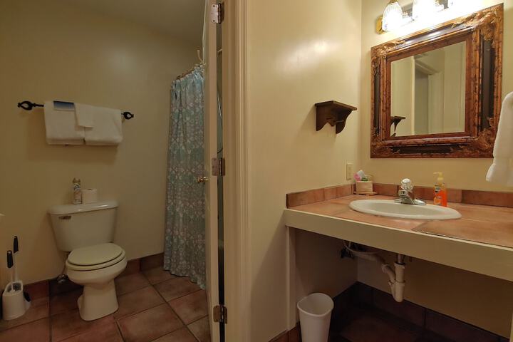 Room 50 of 71