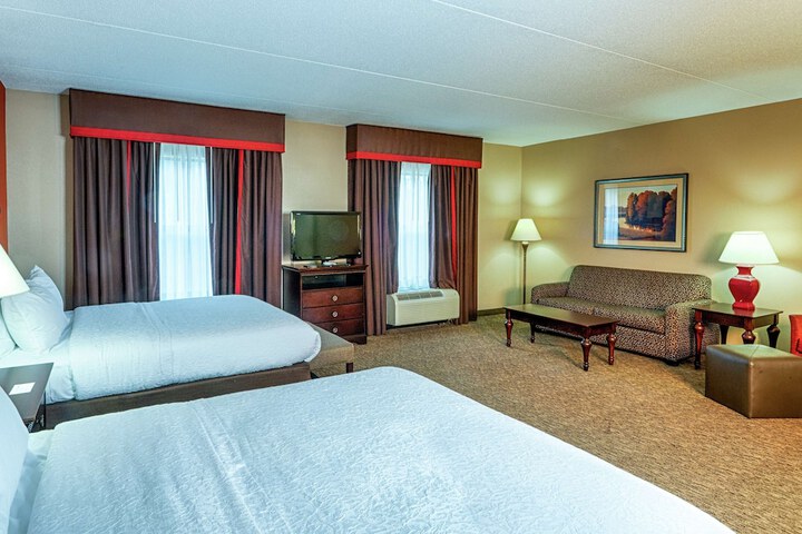 Room 41 of 82