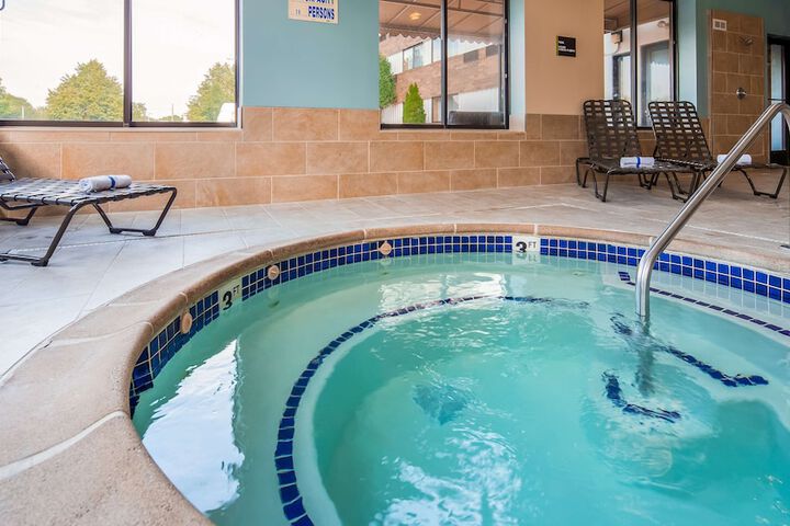 Best Western Warren Hotel