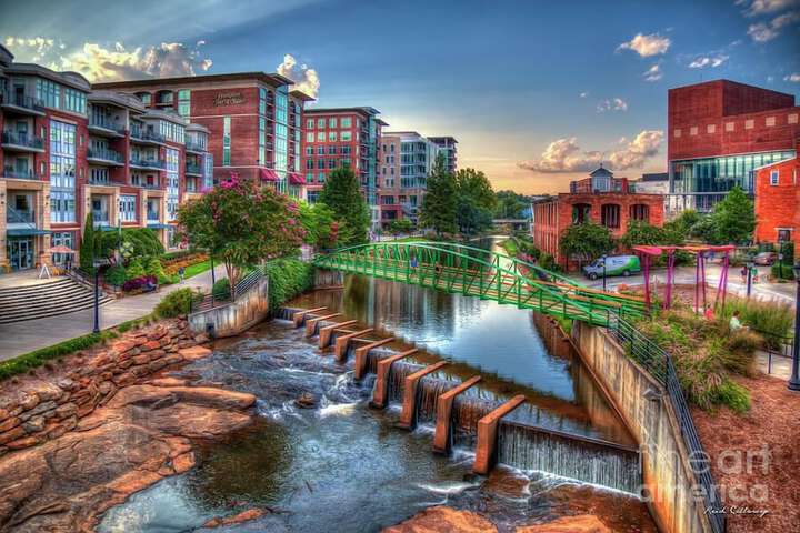 Holiday Inn Express & Suites Greenville Airport by IHG