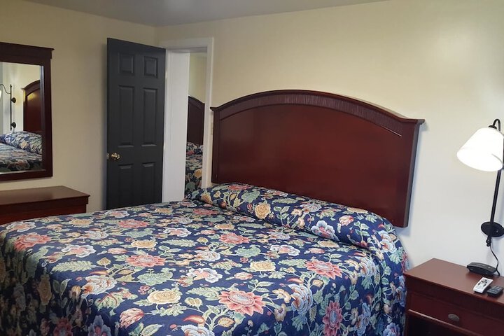 Room 17 of 20