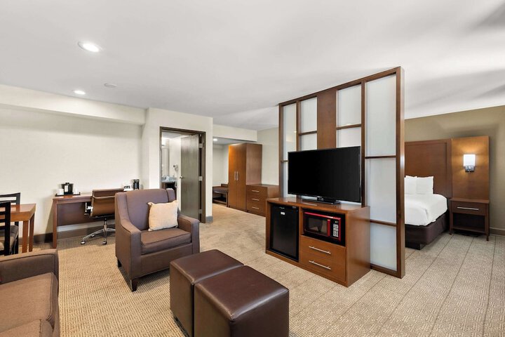 Room 37 of 56