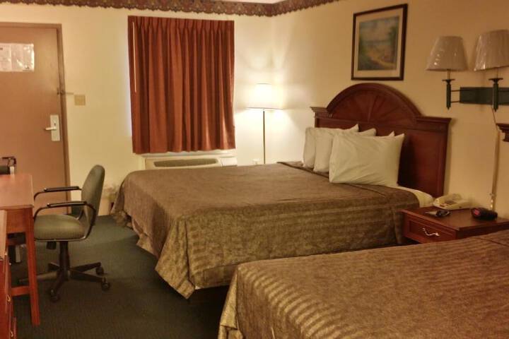 Room 7 of 26
