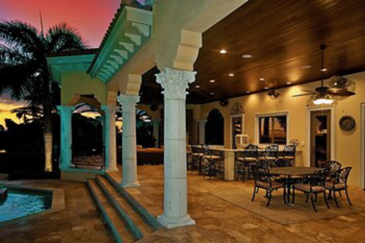 Tierra Verde St. Petersburg Waterfront Estate by Techtravel