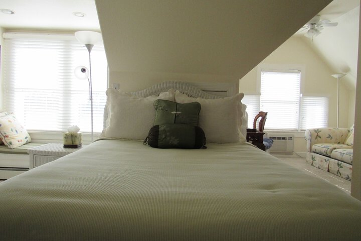Room 29 of 106