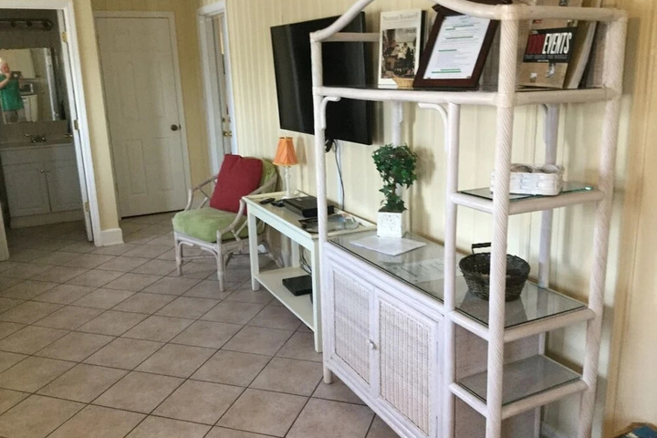 Beachy ideal For 10 12 But Will 8