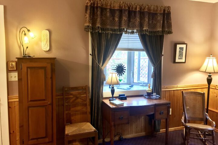 Room 20 of 79