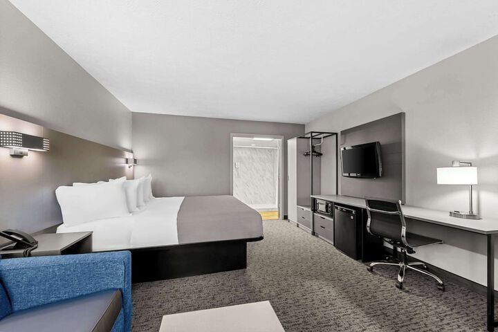 Room 46 of 55
