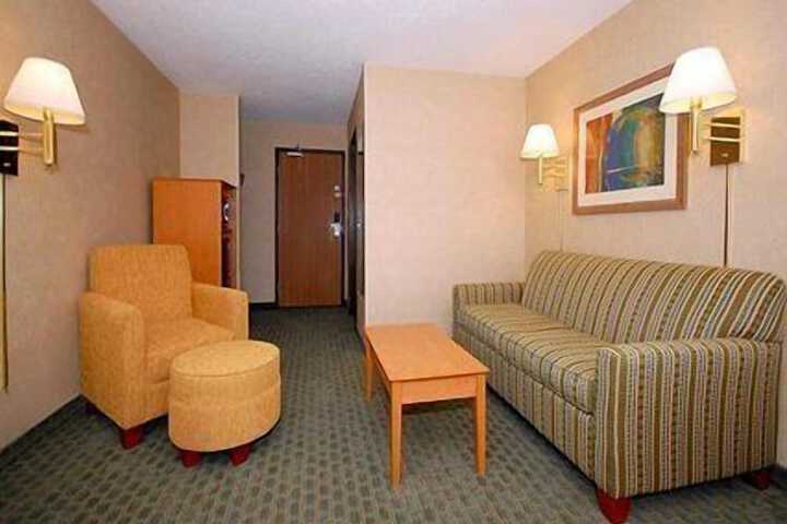 Comfort Inn Morris I-80