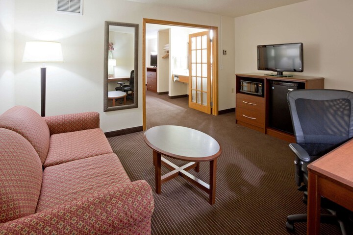 Room 35 of 52