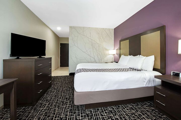 Room 21 of 29