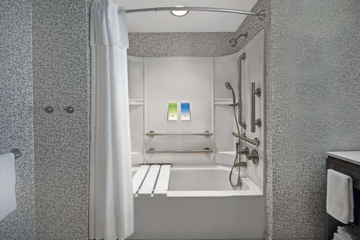 Home2 Suites by Hilton Utica NY