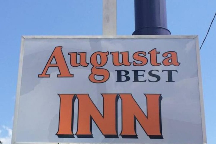 Hotel 6 of 28
