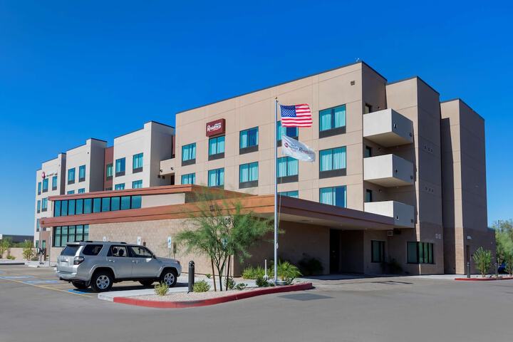 Hotel 3 of 81