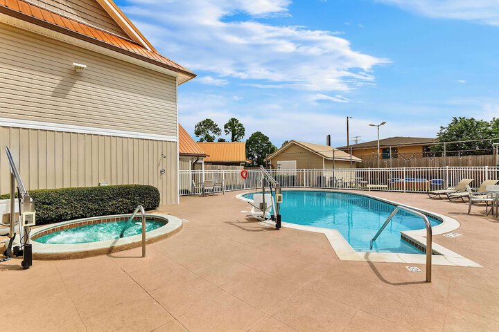 Pool 2 of 38