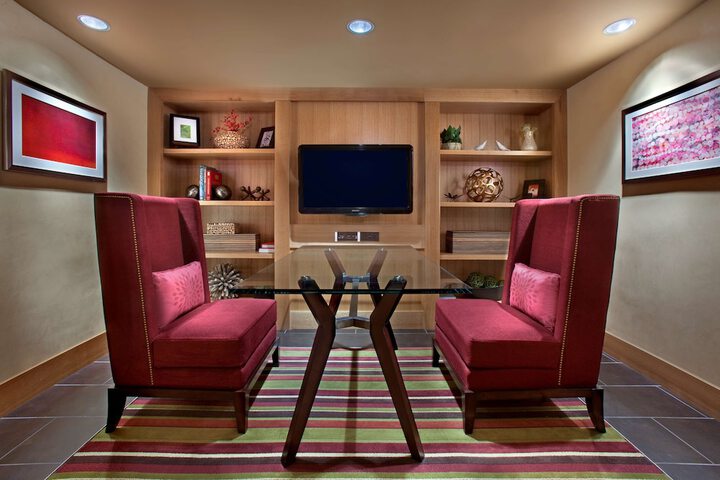 Room 47 of 104