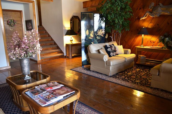 Greenbrier Inn