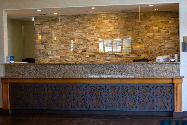 Hotel Interior 8 of 23