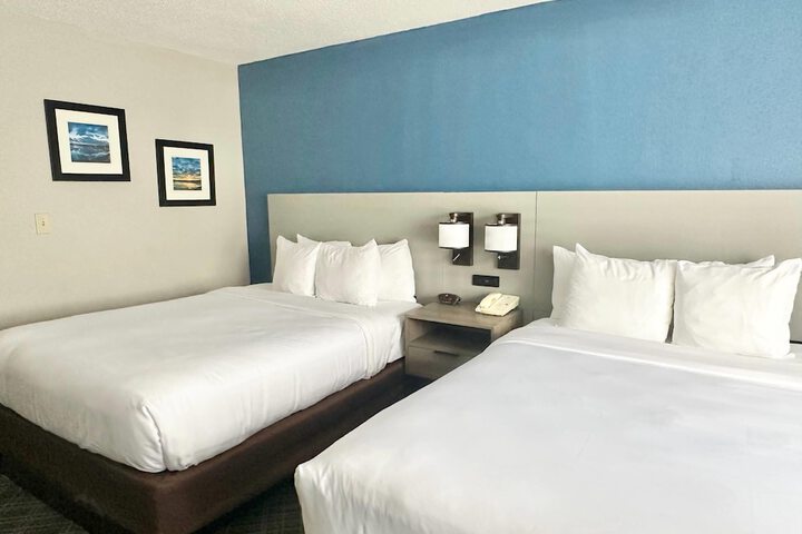 Comfort Inn & Suites Cartersville - Emerson Lake Point