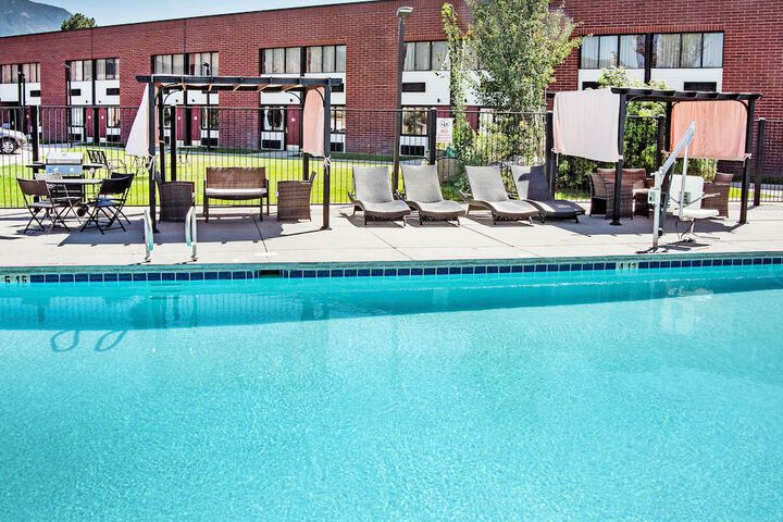 Pool 16 of 129
