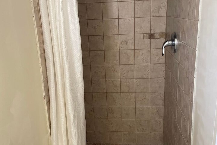 Room 31 of 34