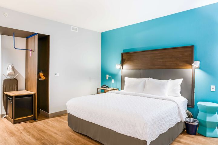 Room 35 of 57