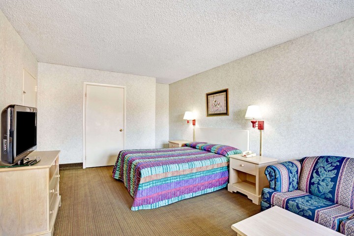 Room 7 of 31