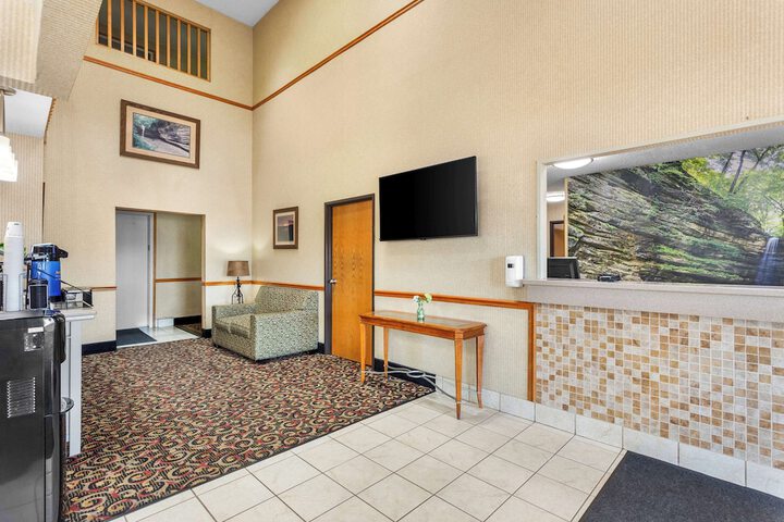 Hotel Interior 3 of 26