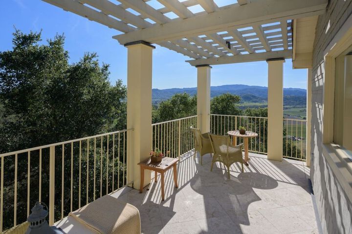 Terrace/Patio 32 of 34