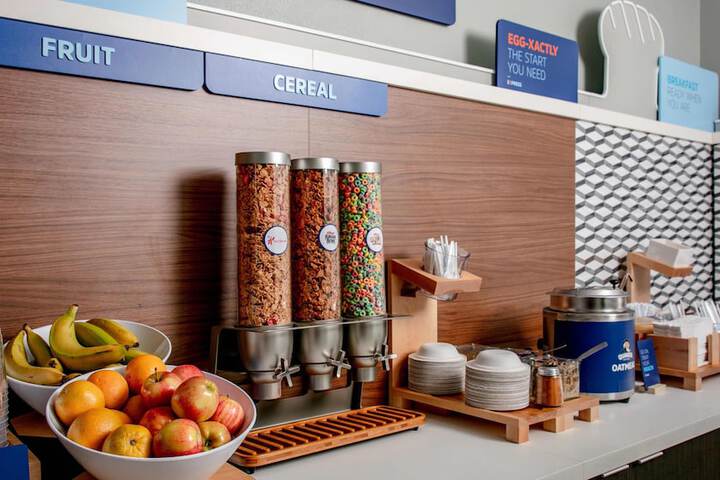 Holiday Inn Express & Suites Hood River by IHG