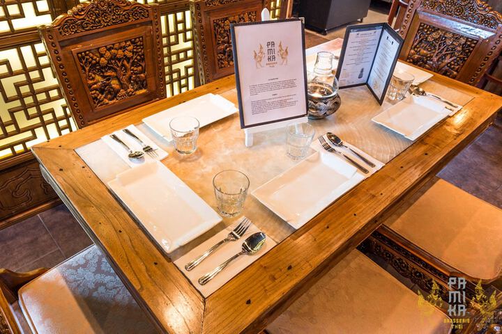 Dining 53 of 64