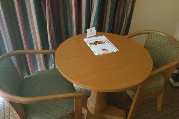 Room 33 of 63