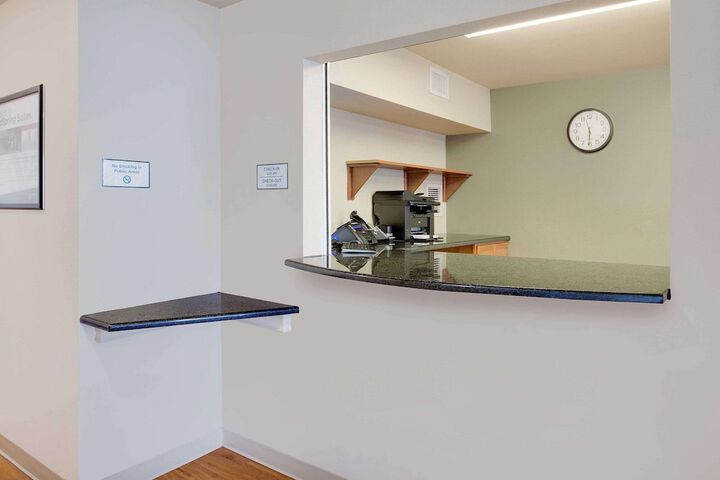 Hotel Interior 4 of 24