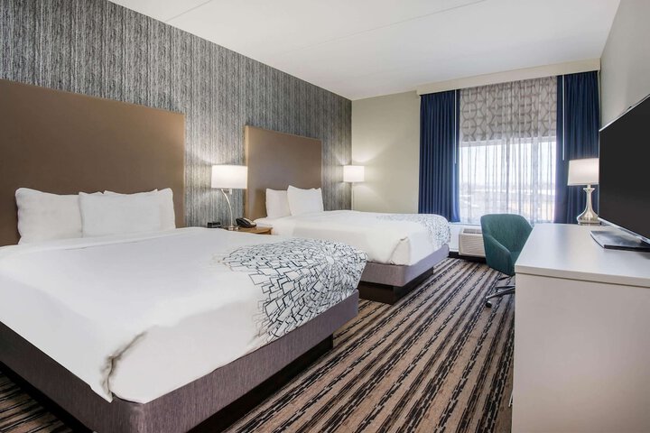 Room 21 of 49