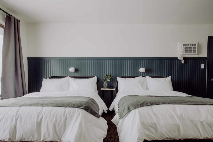 The Bayview Motel - Fort Frances ON - Lakeside Motel