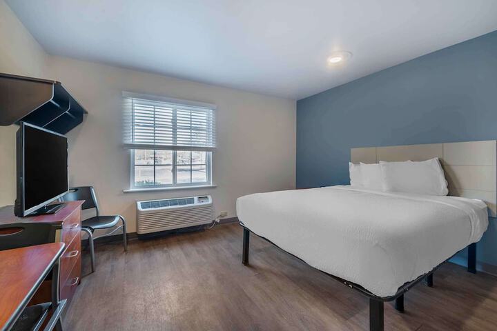 Extended Stay America Select Suites - Orlando - Sanford - Airport
