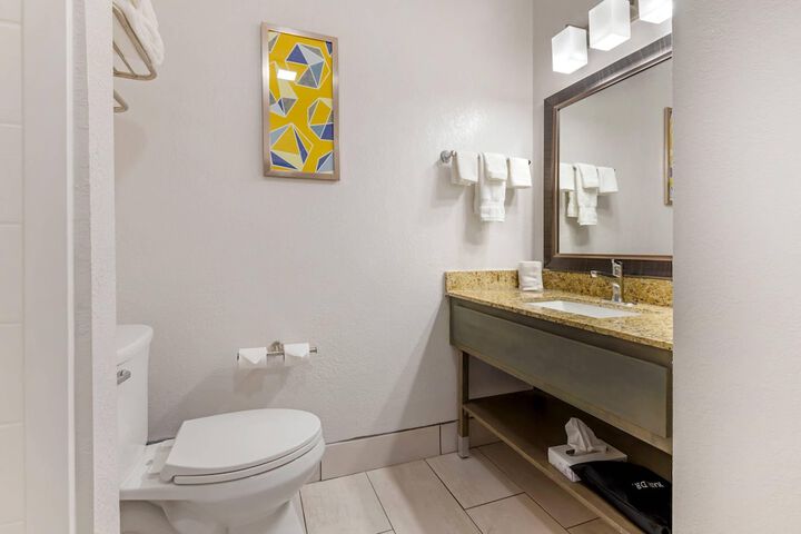 Comfort Inn & Suites New Lisbon