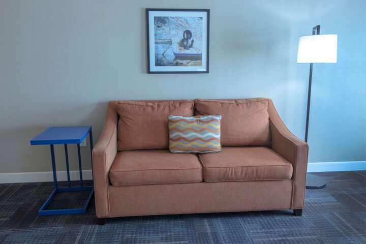 Room 15 of 54