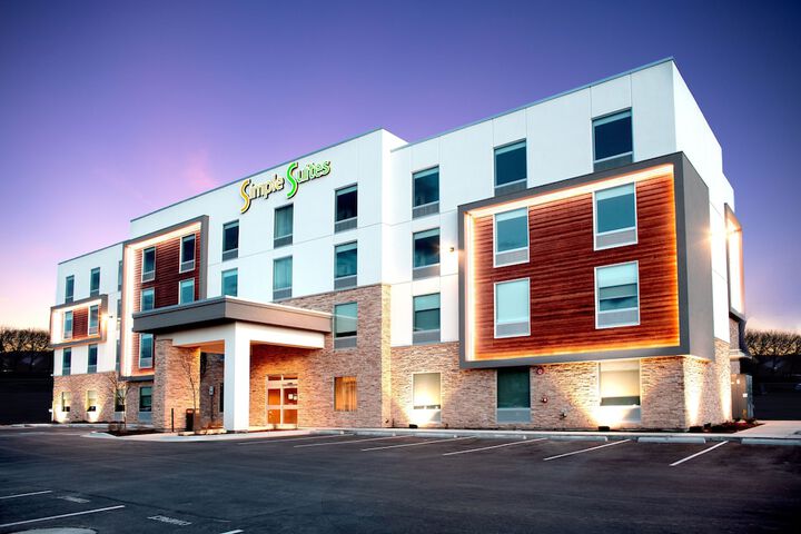 Hotel 3 of 28