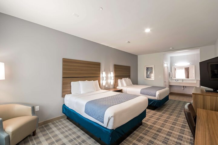 Room 15 of 39